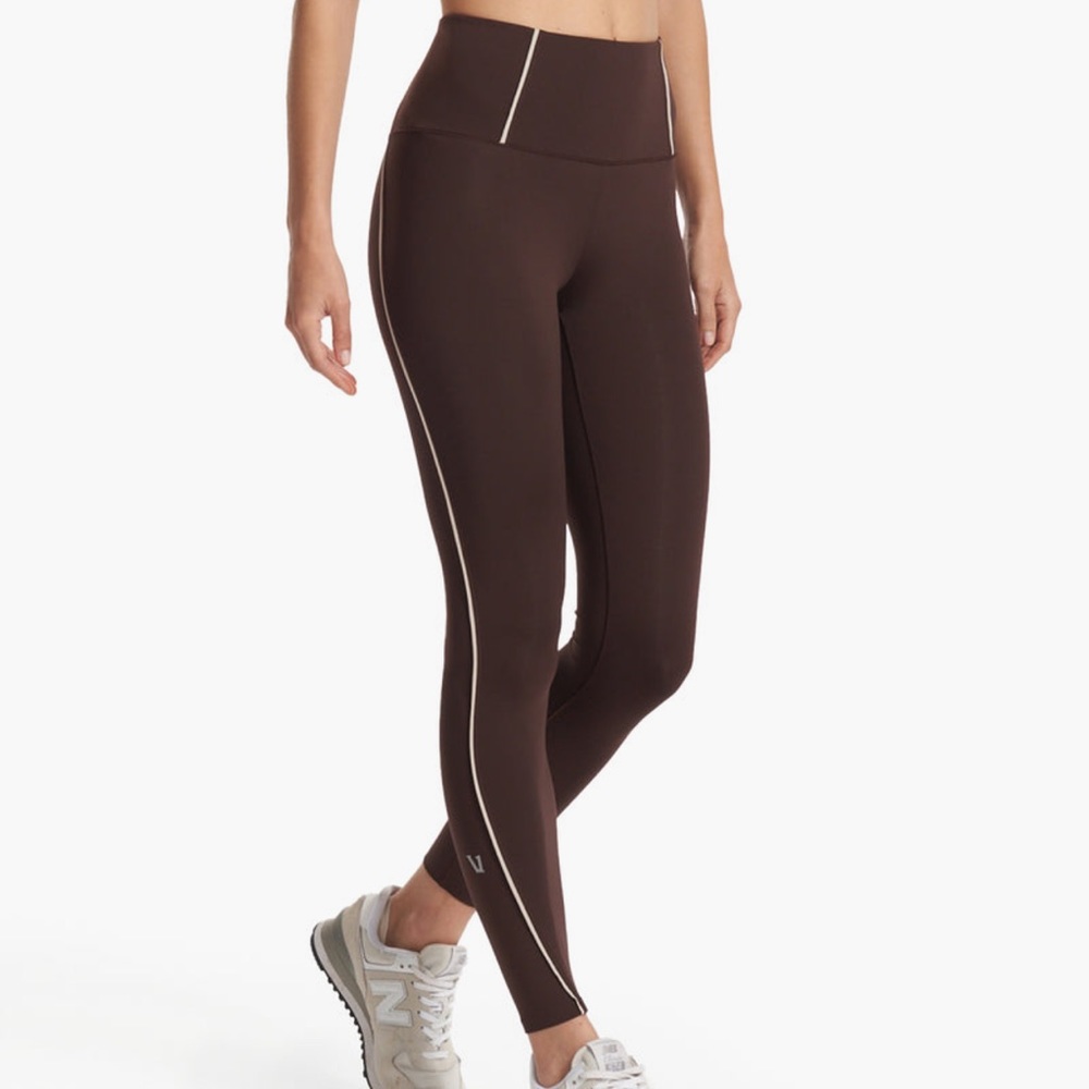 Vuori Evolve Lunar Legging - Mahogany